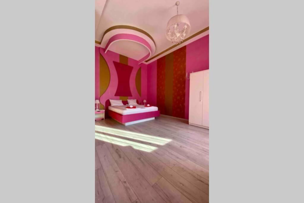 Budoir Royal Apartment 拉迪亚 外观 照片